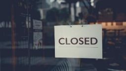 business with "closed" sign