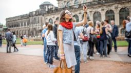 solo traveler on a group tour